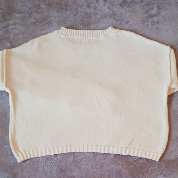 Bouffants & Broken Hearts Embroidered Lobster Cream Knit Sweater Womens Small - Picture 5 of 7